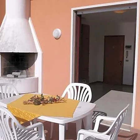 Flat With Big Terrace With Fireplace Next To Sea 3*